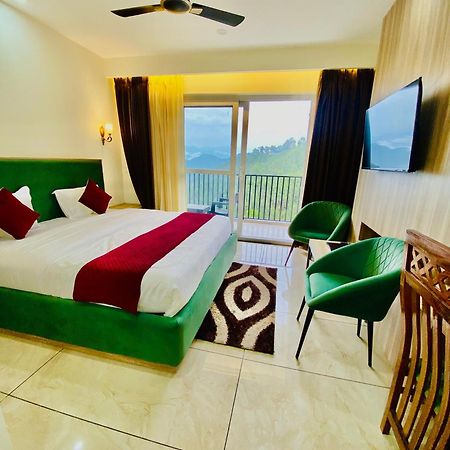 Hotel Pines And Peeks By Tws Hotels Dalhousie Extérieur photo